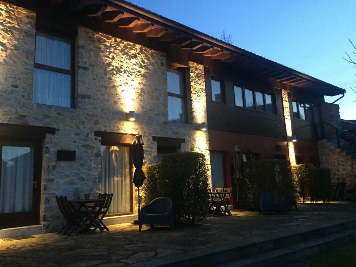Apartamentos El Hospital De Villahormes Zewnętrze zdjęcie
